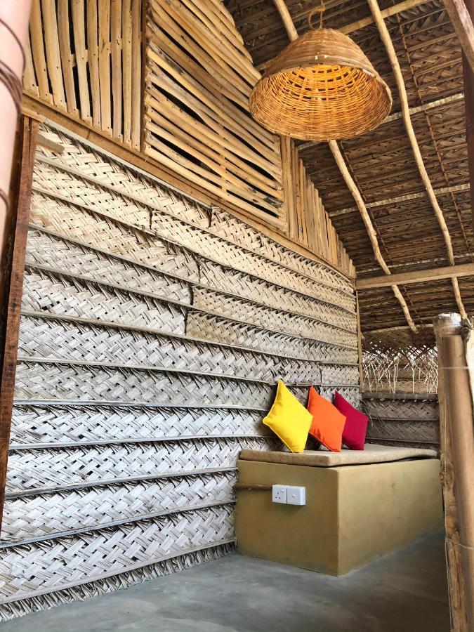 Windy Waves Kite Beach & Nature Resort Kalpitiya Exterior foto