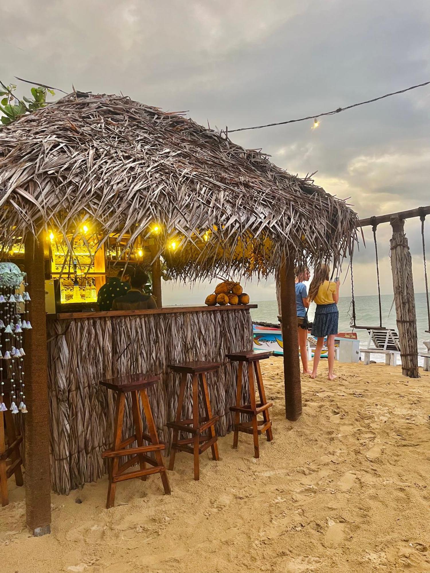 Windy Waves Kite Beach & Nature Resort Kalpitiya Exterior foto